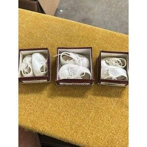 3 Pair Tallinas White Classic Doll Shoes 318 Size 3 and 4 New in Boxe